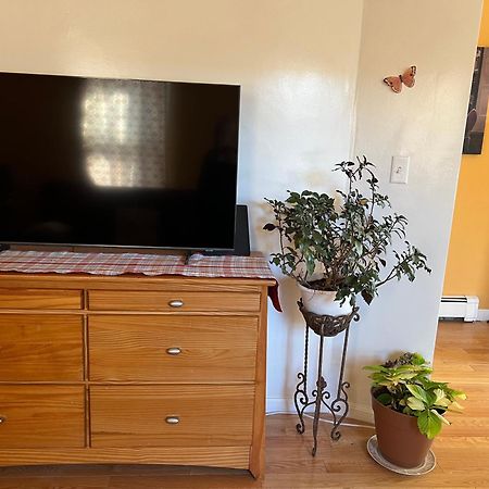 Beautiful Townhouse, 2 Bedrooms, 2 Bath Boston Exterior photo