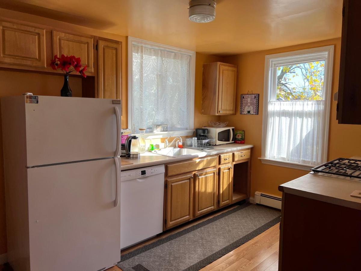 Beautiful Townhouse, 2 Bedrooms, 2 Bath Boston Exterior photo